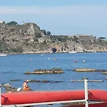 Casa Di Laura A 50 Mt Dal Mare Apartment Giardini Naxos