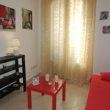 Apartment Casa Di Laura A 50 Mt Dal Mare