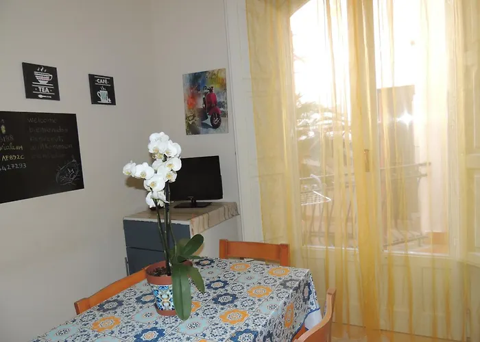 Casa Di Laura A 50 Mt Dal Mare Apartment Giardini Naxos